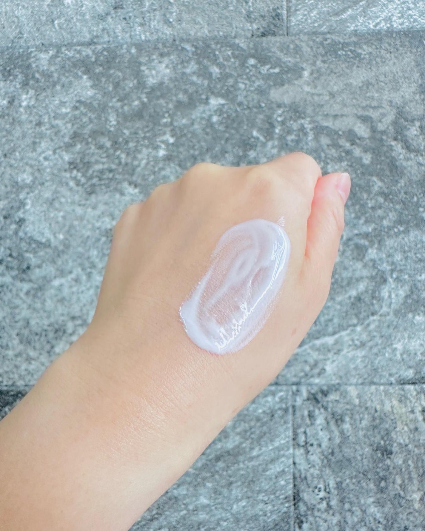 コエンリッチ ザ プレミアム 薬用CICAリペア ハンドクリーム/コエンリッチQ10/ハンドクリームを使ったクチコミ(2枚目)