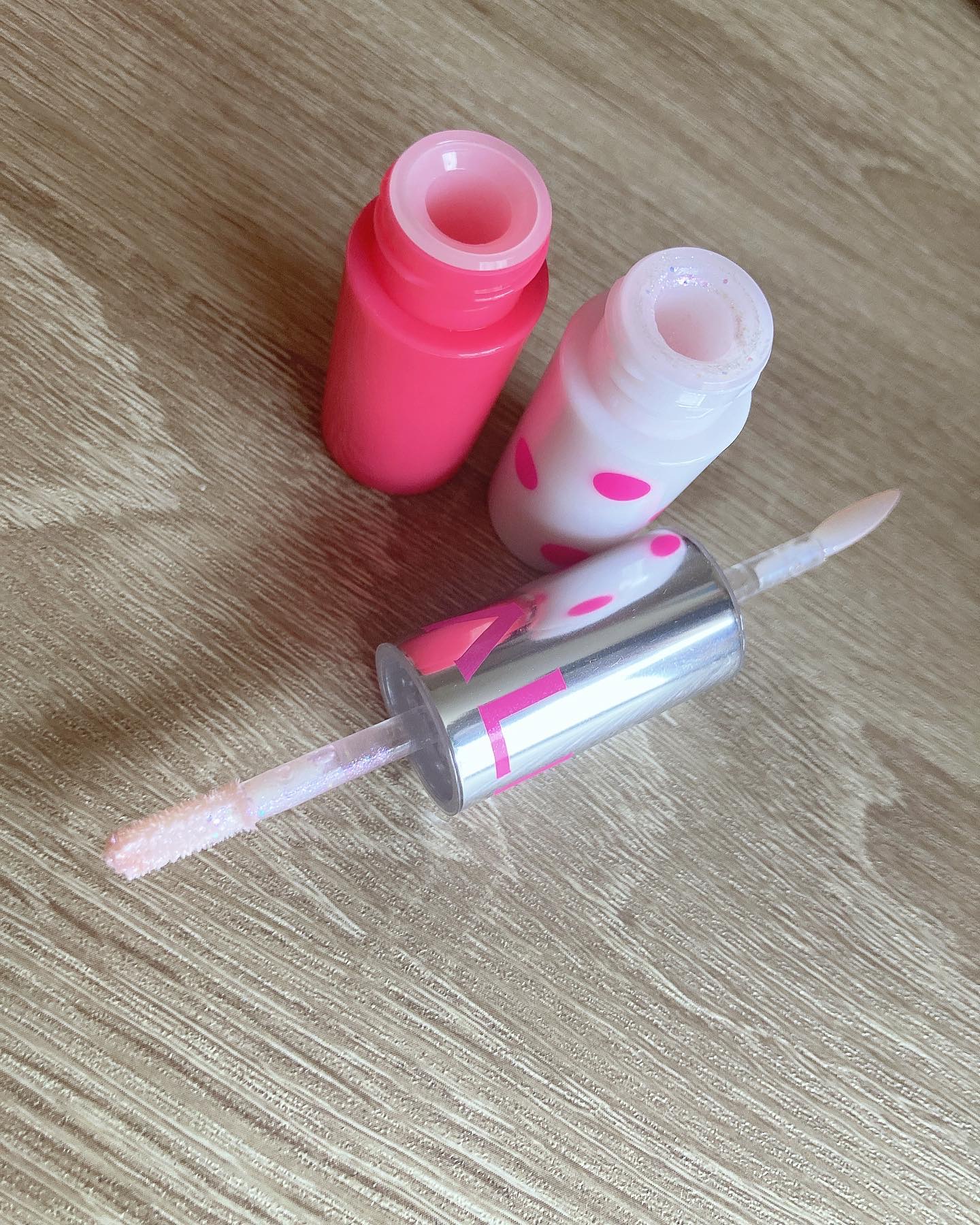 アゲ盛れグリッター 02 幻想桃色天使（ゲンソウモモイロテンシ）/ギャルズ コスメティックス/グリッターを使ったクチコミ（2枚目）