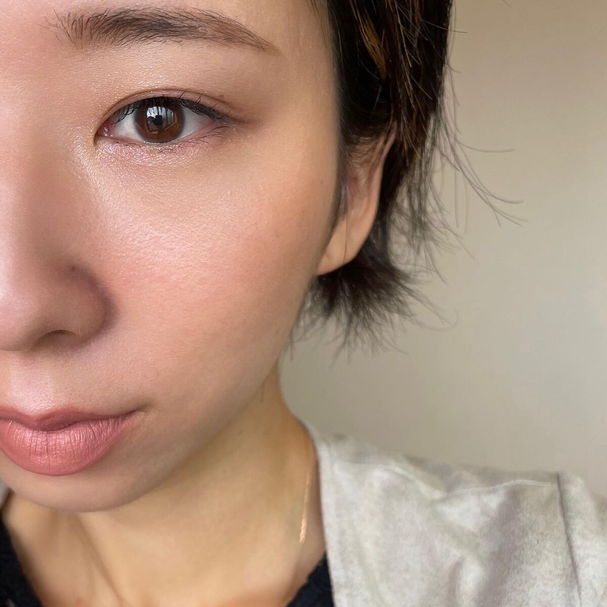 ダズルシャドウ/M・A・C/単色アイシャドウを使ったクチコミ(5枚目)