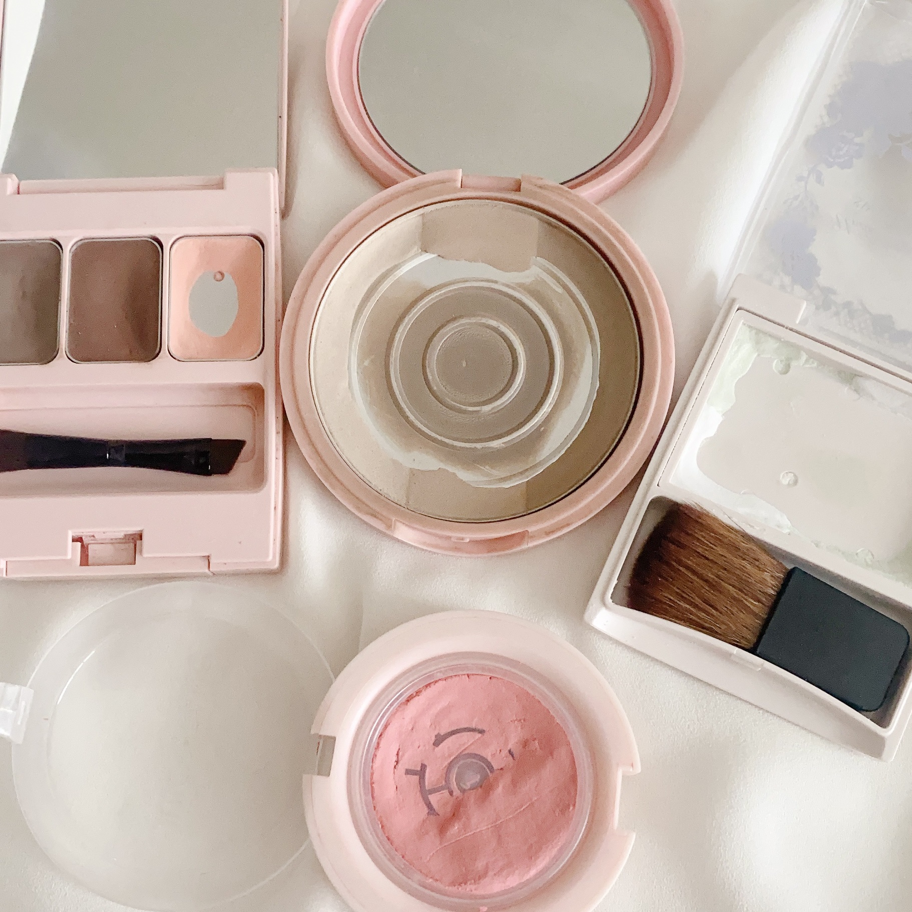 アートクラスバイロダン シェーディング/too cool for school/シェーディングを使ったクチコミ（2枚目）