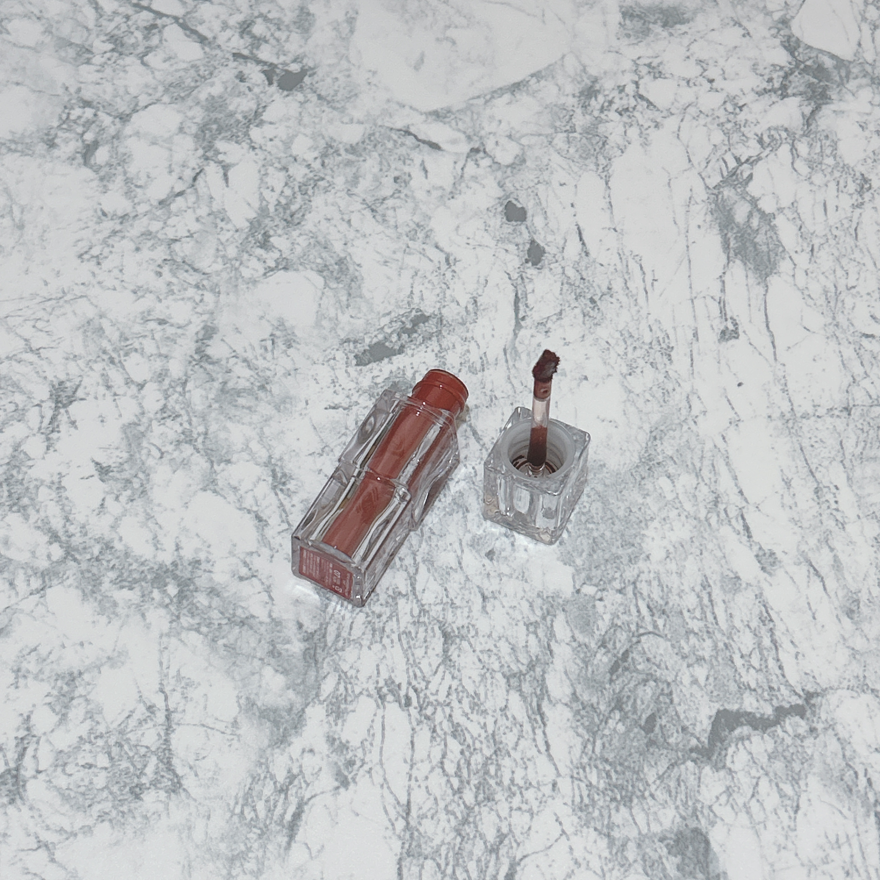 ウォーターリズムグロウティント 07 カシスプラム/TIRTIR(ティルティル)/リップティントを使ったクチコミ（1枚目）