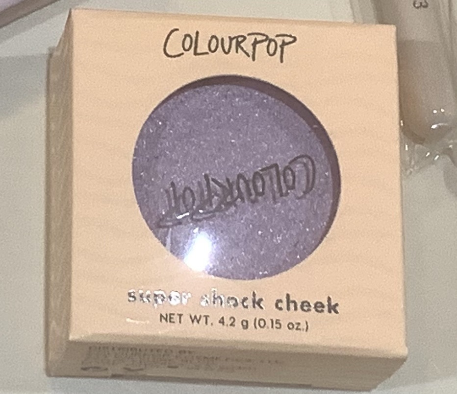 Super Shock Highlighter/ColourPop/パウダーハイライトを使ったクチコミ（2枚目）