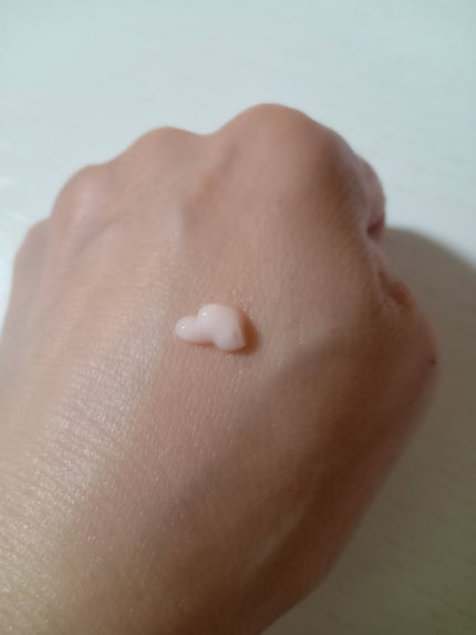 セカンドスキンハイドレイティングプライマー/hince/化粧下地を使ったクチコミ(5枚目)