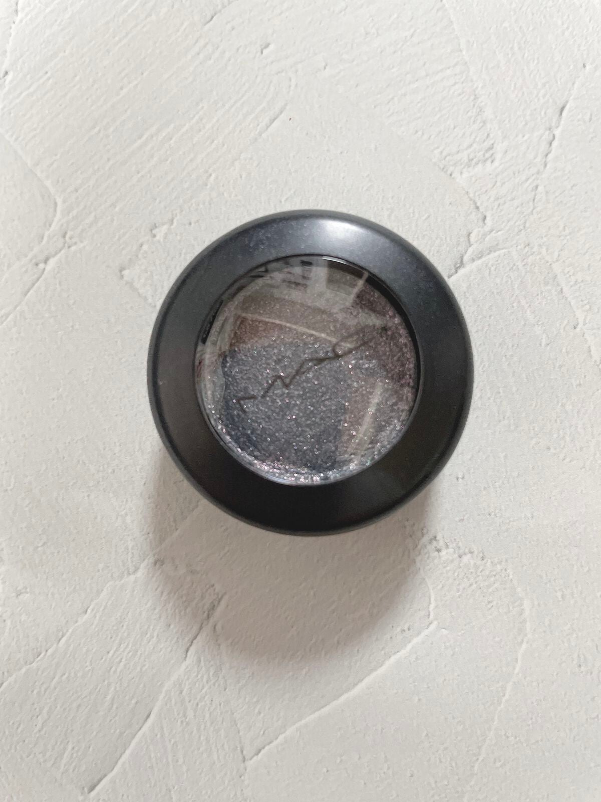 ダズルシャドウ/M・A・C/単色アイシャドウを使ったクチコミ(1枚目)