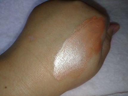 シャイニーグロウアイズD/DAISO/ジェル・クリームアイシャドウを使ったクチコミ(3枚目)