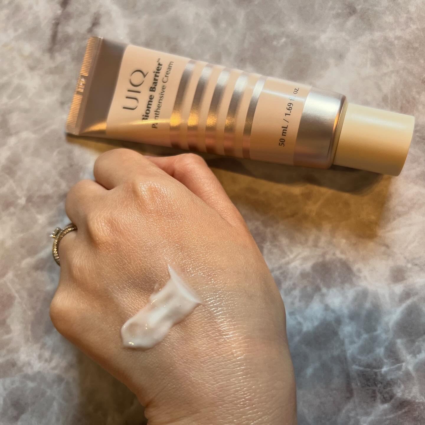 バイオームバリア クリームミスト/UIQ/ミスト状化粧水を使ったクチコミ（2枚目）