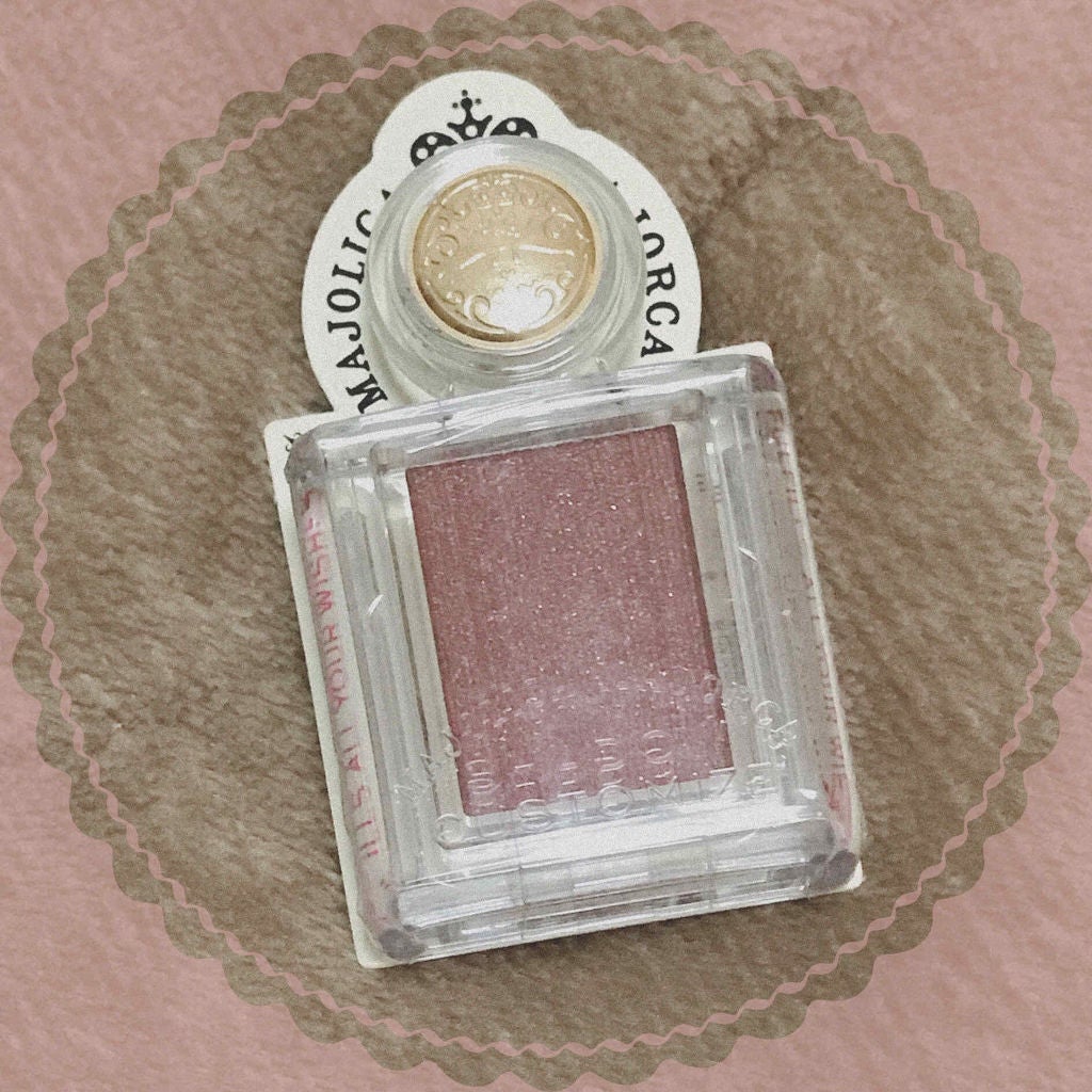 シャドーカスタマイズ/MAJOLICA MAJORCA/単色アイシャドウを使ったクチコミ(1枚目)