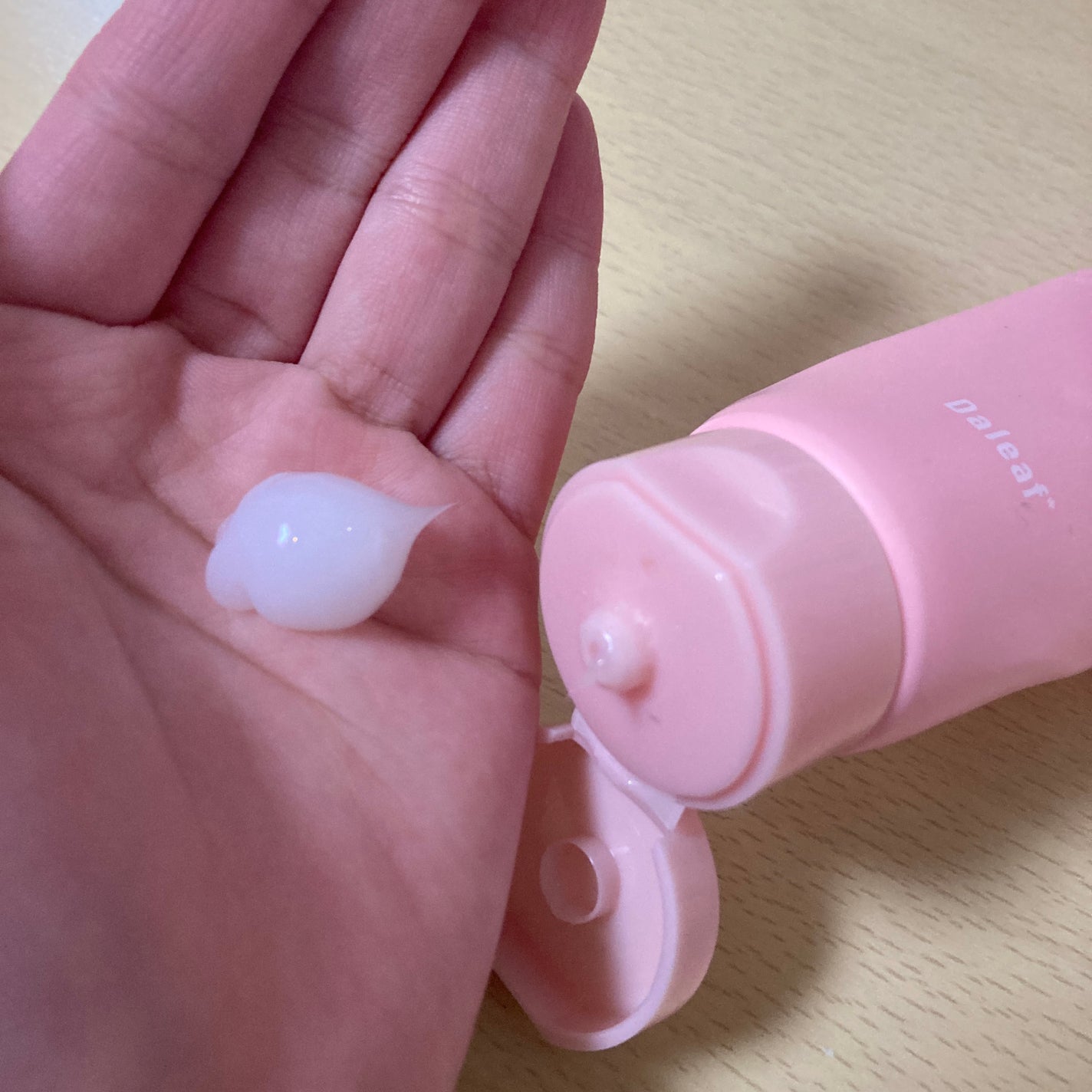 プリュスオー メロウリュクスマスク ジャータイプ/plus eau/ヘアマスク・ヘアパックを使ったクチコミ(3枚目)