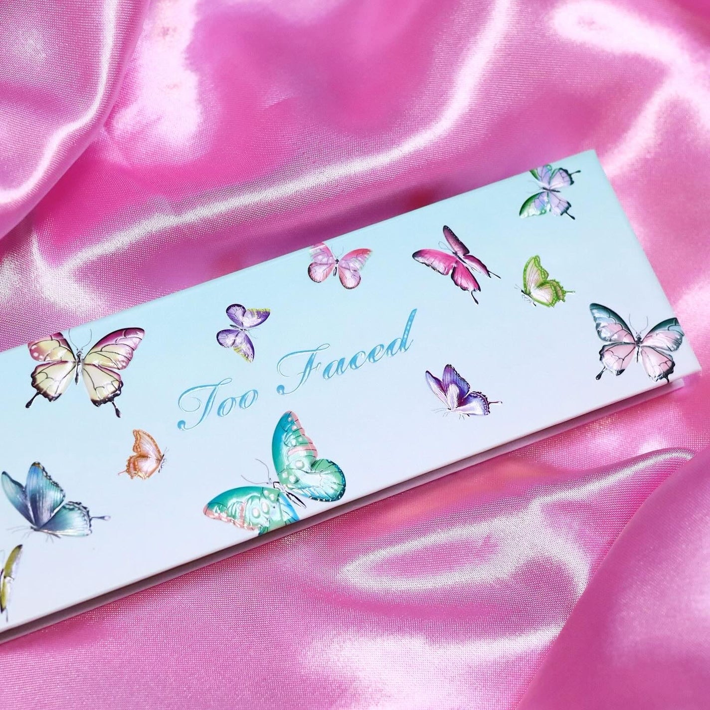 KAPI on LIPS 「TooFacedトゥーフェムアイシャドウパレット🦋🩷🩷もう全部..」(6枚目)