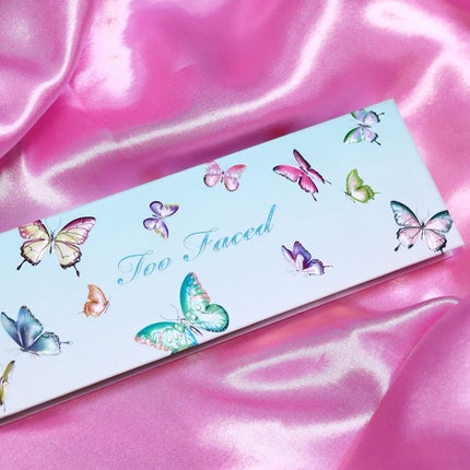 KAPI on LIPS 「TooFacedトゥーフェムアイシャドウパレット🦋🩷🩷もう全部..」(6枚目)