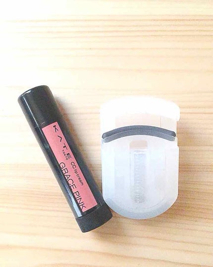 【旧品】マシュマロフィニッシュパウダー/キャンメイク/プレストパウダーを使ったクチコミ(4枚目)