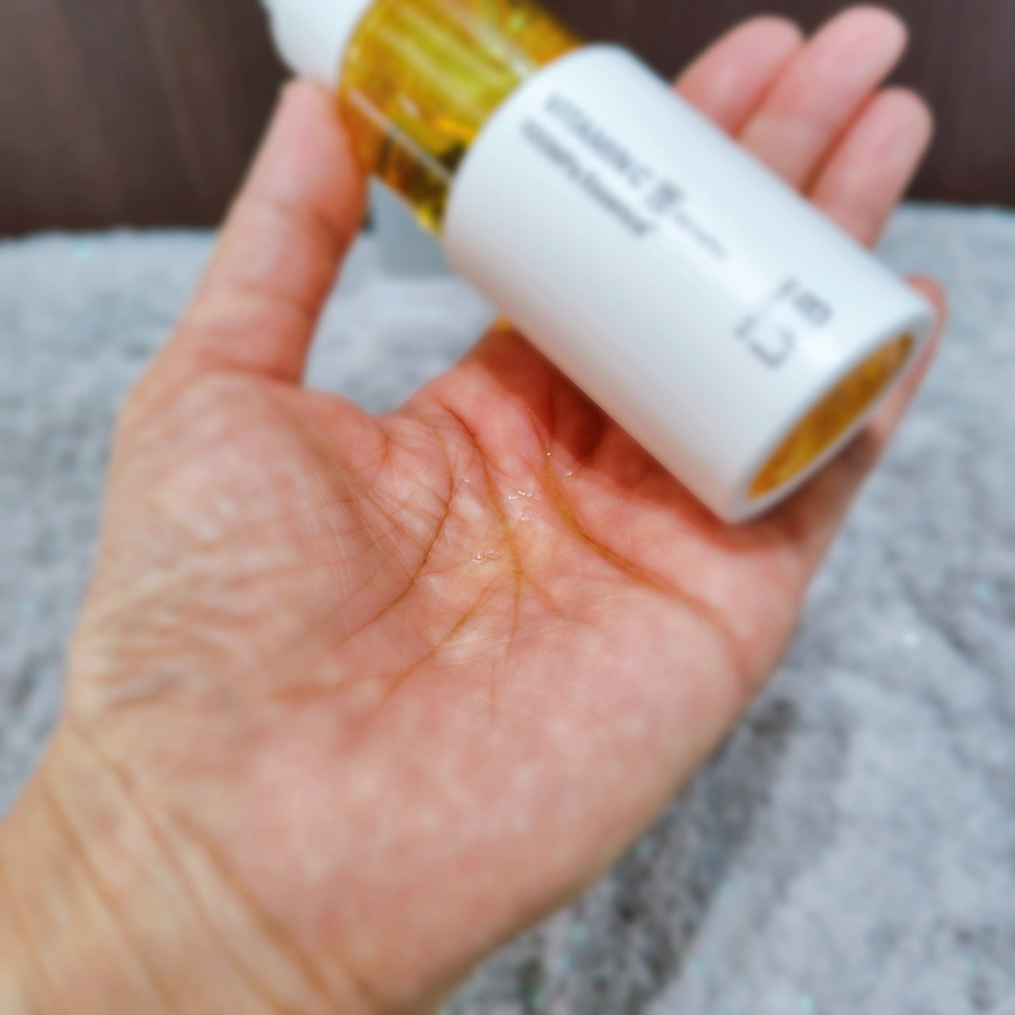 V エッセンス/unlabel/美容液を使ったクチコミ(3枚目)