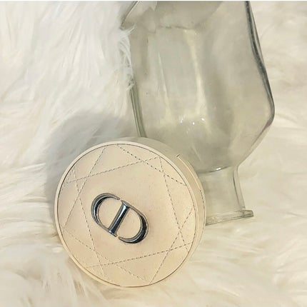 ディオールスキン フォーエヴァー クッション パウダー/Dior/ルースパウダーを使ったクチコミ(1枚目)