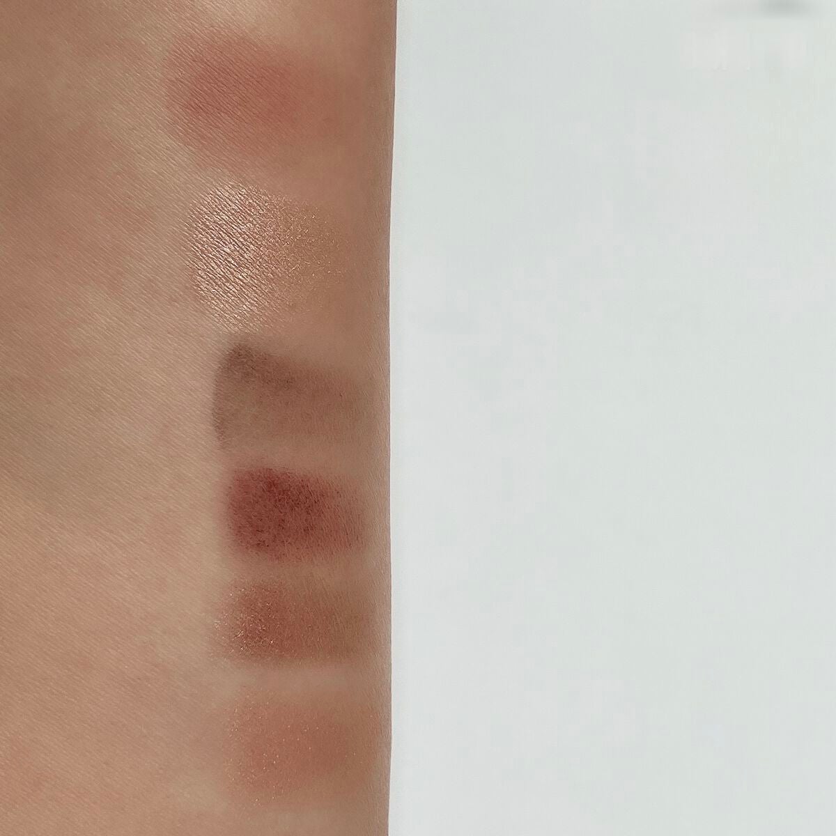 コネクト イン カラー アイシャドウ パレット × 6/M・A・C/アイシャドウパレットを使ったクチコミ(4枚目)