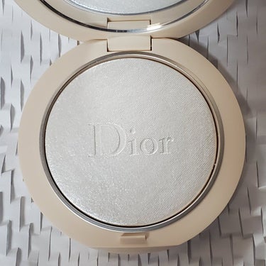 ディオールスキン ミネラル ヌード ルミナイザー パウダー 02 ピンク グロウ/Dior/プレストパウダーを使ったクチコミ（2枚目）