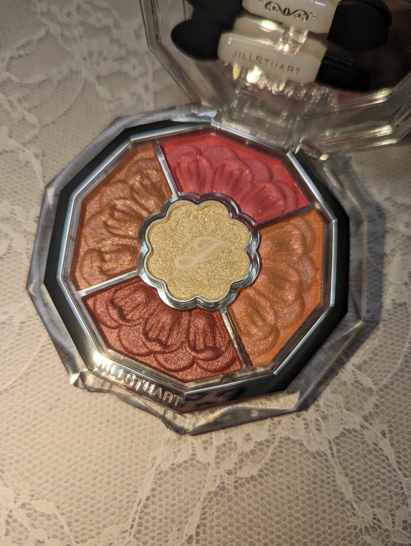 ジルスチュアート ブルームクチュール アイズ ジュエルドブーケ/JILL STUART/アイシャドウパレットを使ったクチコミ(5枚目)
