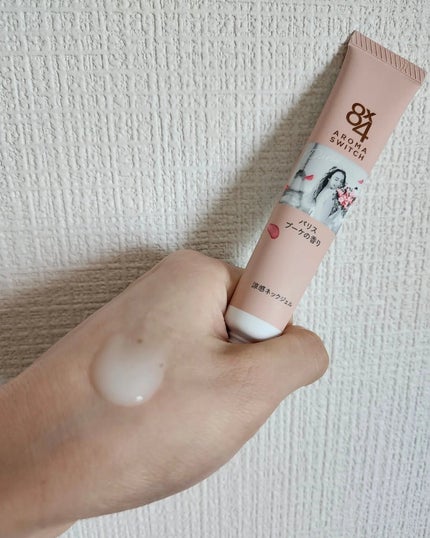 8x4 アロマスイッチ 涼感ネックジェル パリスブーケの香り/8x4/デオドラント・制汗剤を使ったクチコミ(4枚目)