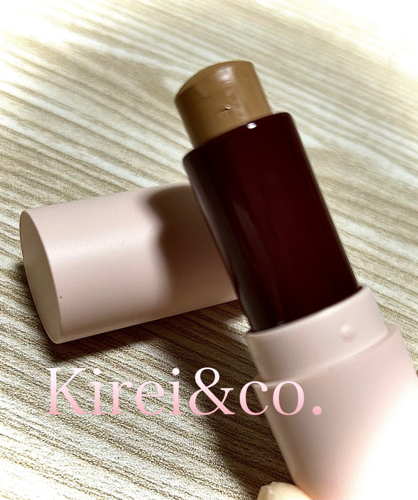 Mei@フォロバ100 on LIPS 「Kirei&co.スティックシェーディング02ブラウンベージュ..」(1枚目)