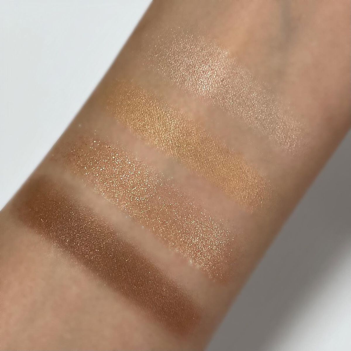 ワンダー エバー アイシャドウ/リンメル ロンドン/アイシャドウパレットを使ったクチコミ(4枚目)