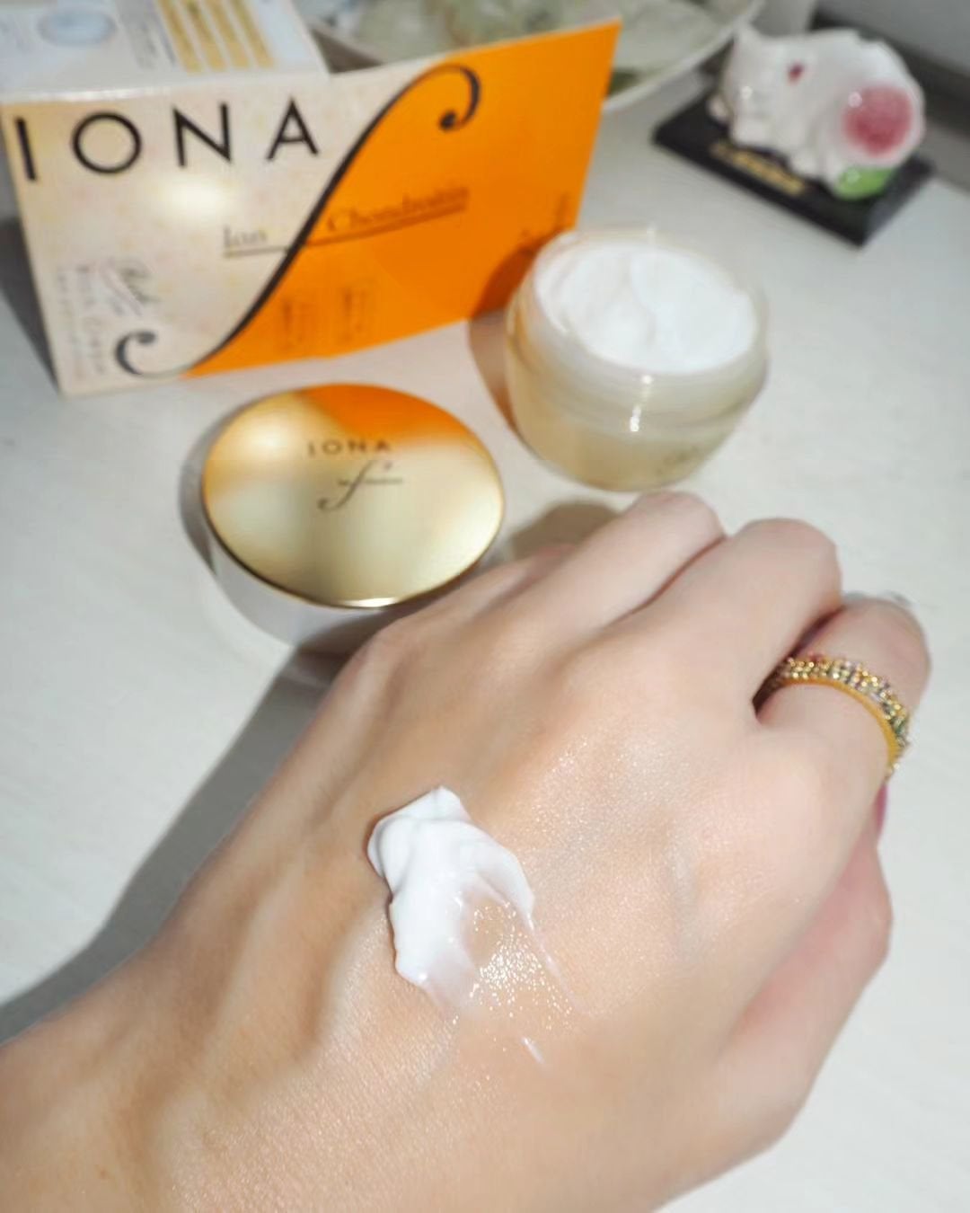 リッチ クリーム/イオナ エフ/フェイスクリームを使ったクチコミ(4枚目)
