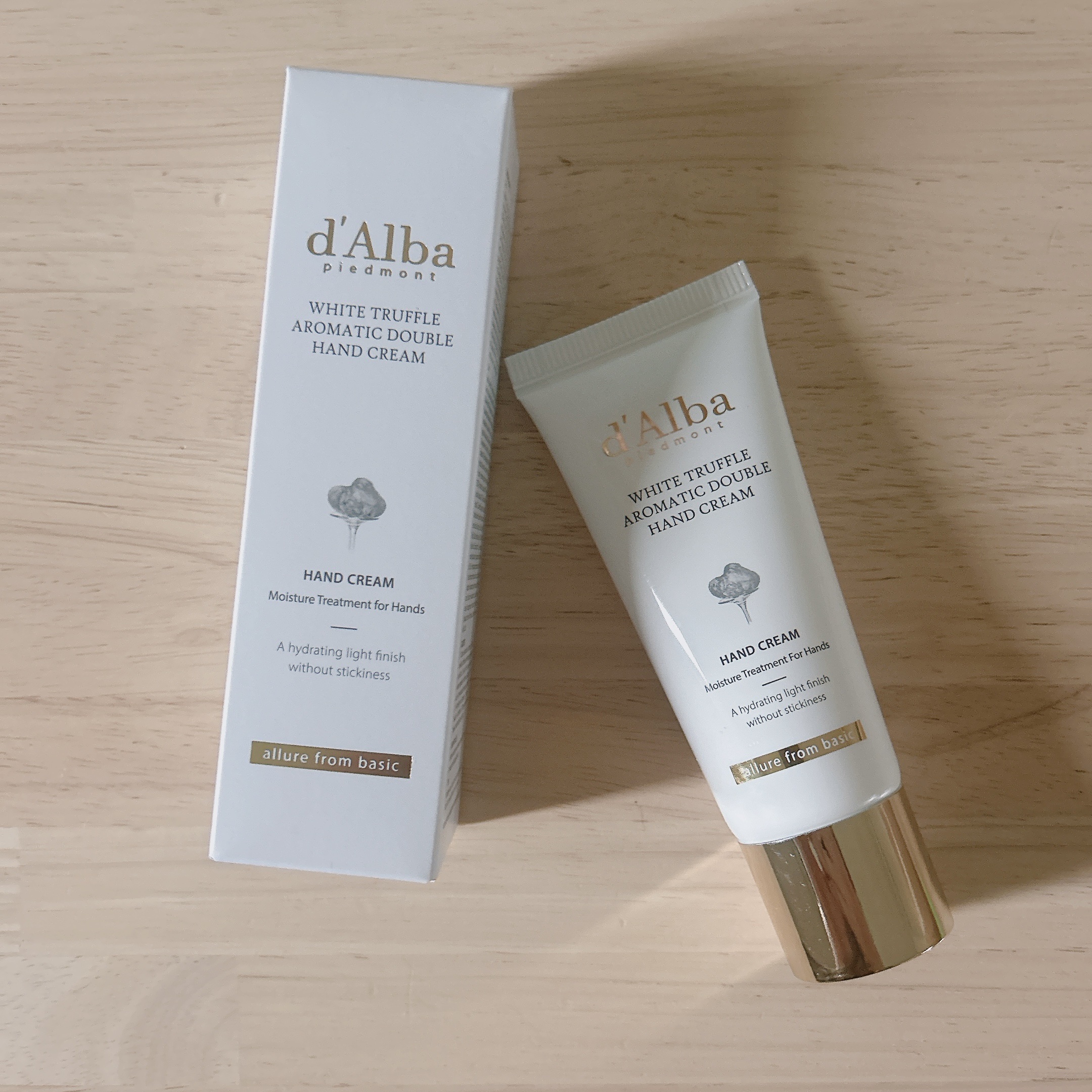ホワイトトリュフナリシングハンドセラムインクリーム/ダルバ/ハンドクリームを使ったクチコミ（1枚目）