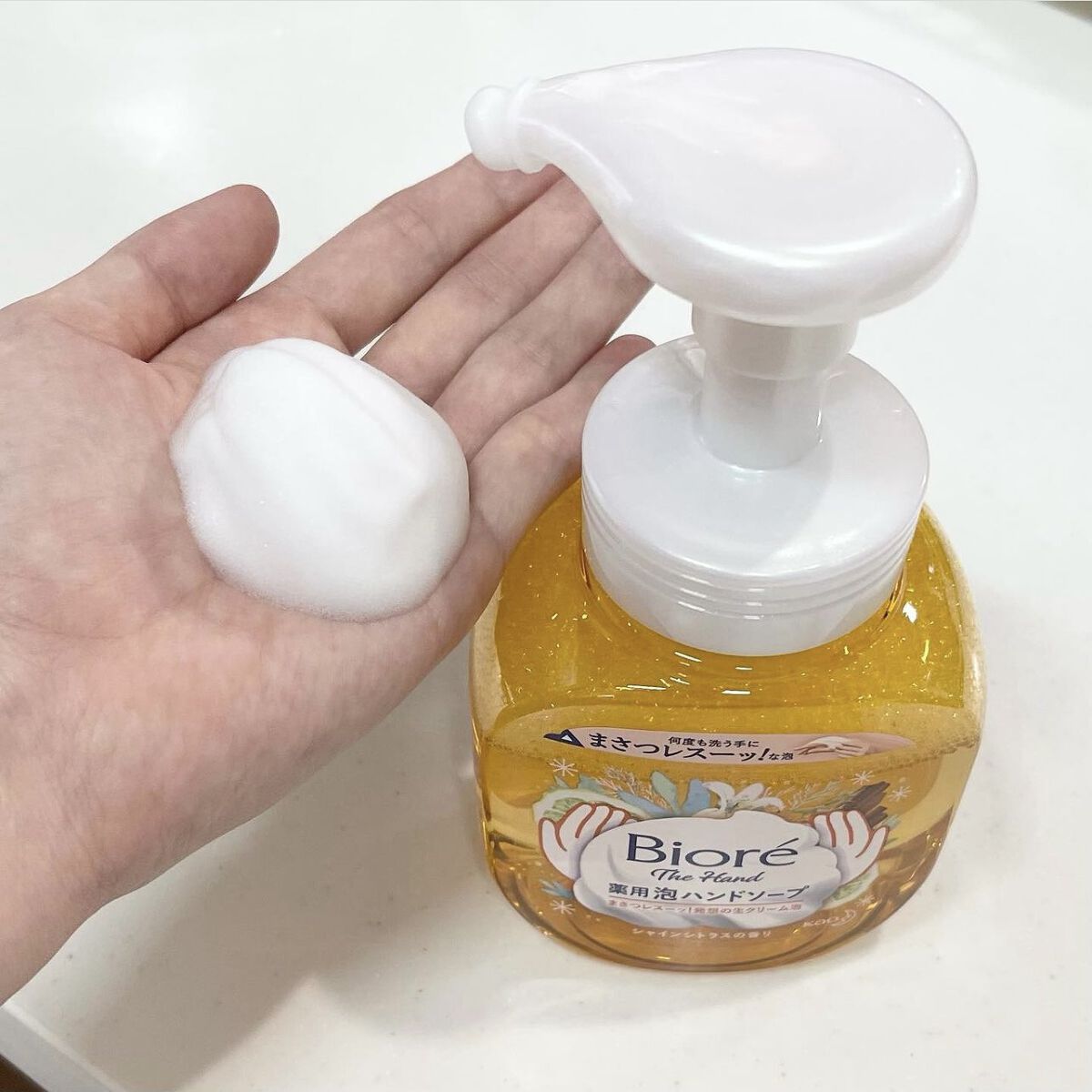 ビオレ ザ ハンド 泡ハンドソープ シャインシトラスの香り ポンプ/ビオレ/ハンドソープ by づめ
