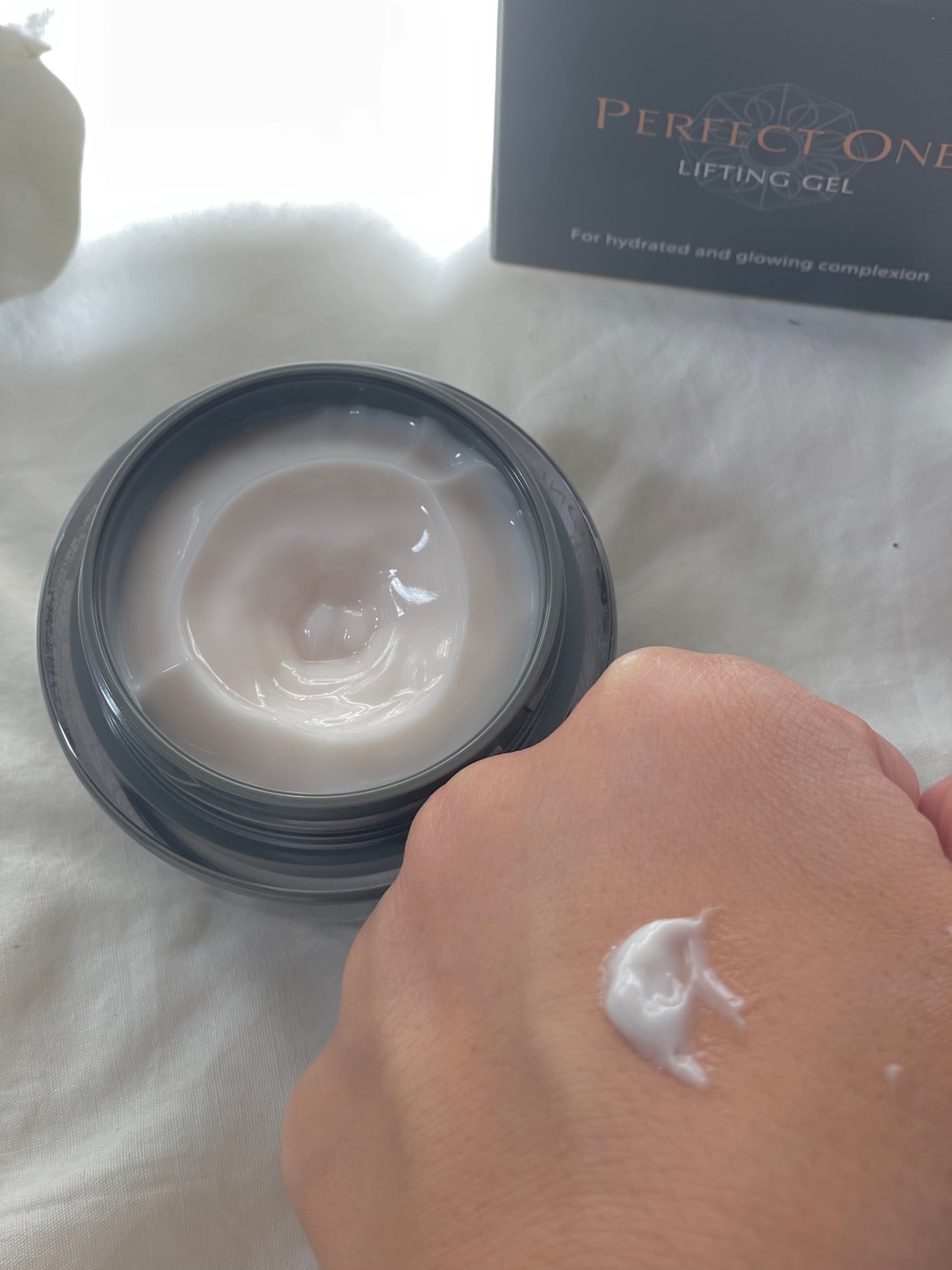 パーフェクトワン リフティングジェル/パーフェクトワン/オールインワン化粧品を使ったクチコミ(3枚目)