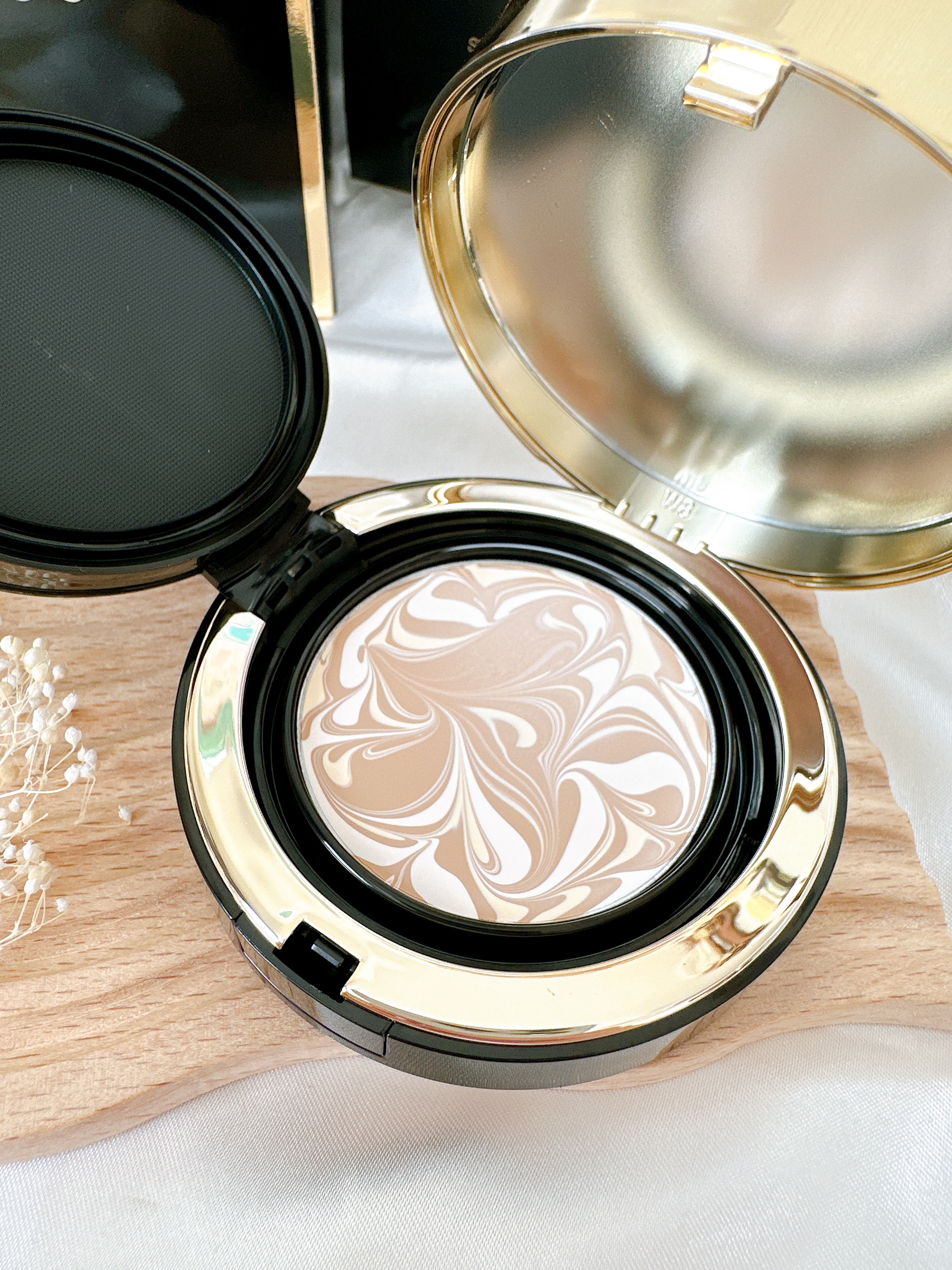 SIGNATURE ESSENCE COVER PACT　/AGE20’s/クリーム・エマルジョンファンデーションを使ったクチコミ（2枚目）