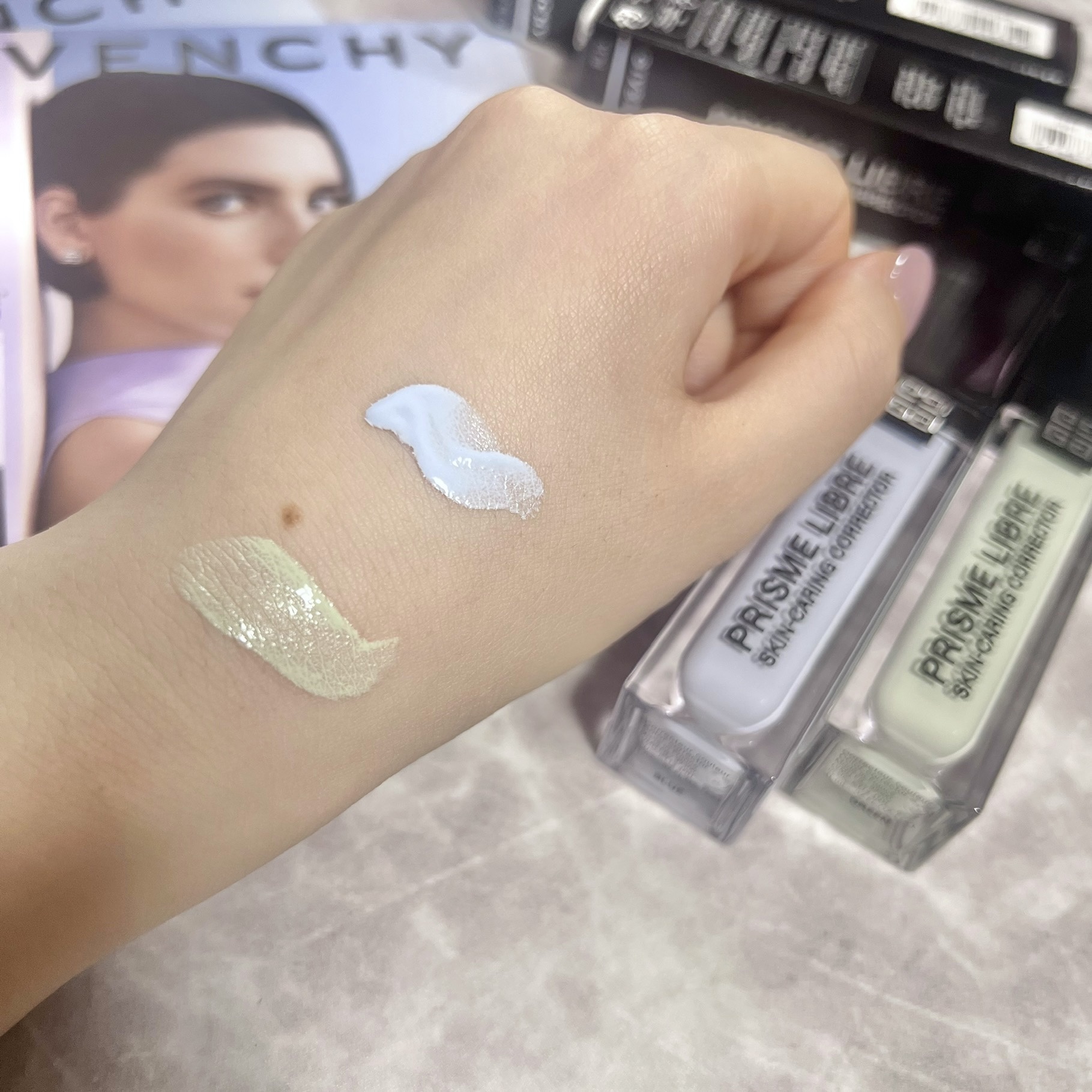 プリズム・リーブル・スキンケアリング・コレクター/GIVENCHY/化粧下地を使ったクチコミ（3枚目）