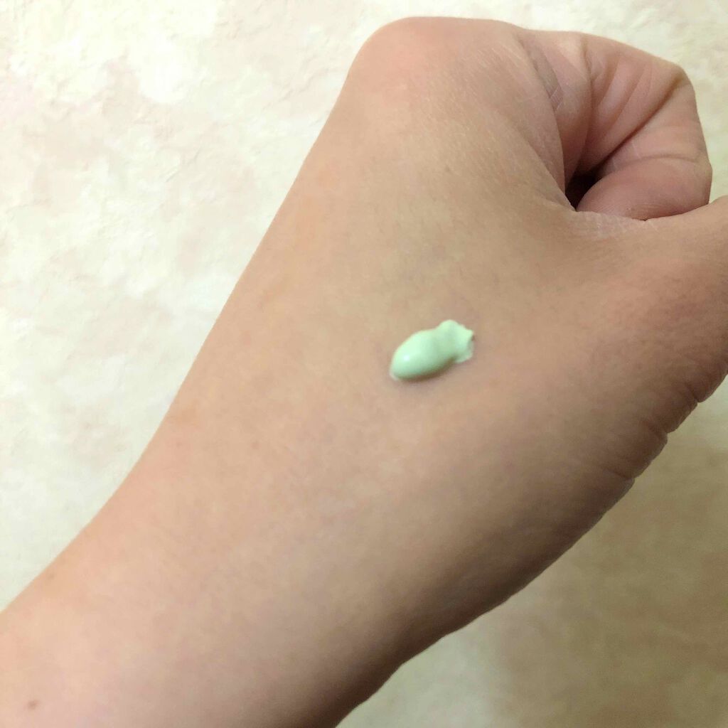 スキンカラーコントロールベース/KATE/化粧下地を使ったクチコミ(2枚目)