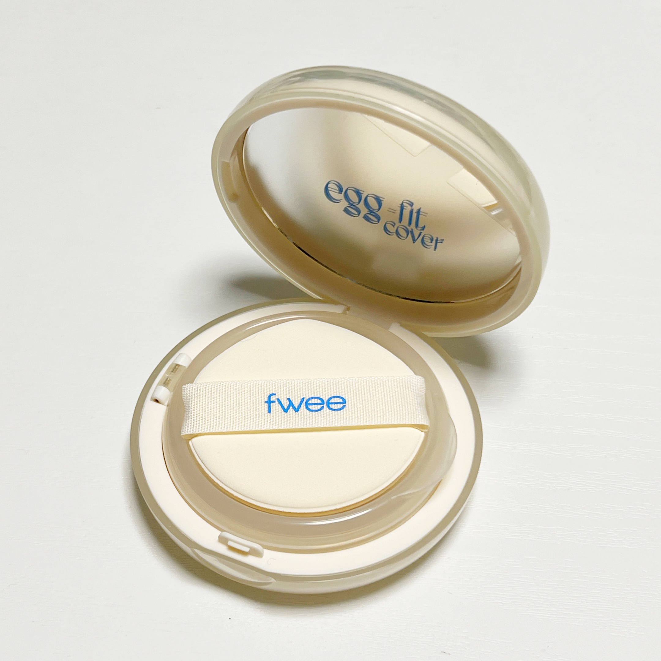 フィー クッションエッグフィットカバー 03 ナチュラル/fwee/クッションファンデーションを使ったクチコミ（2枚目）