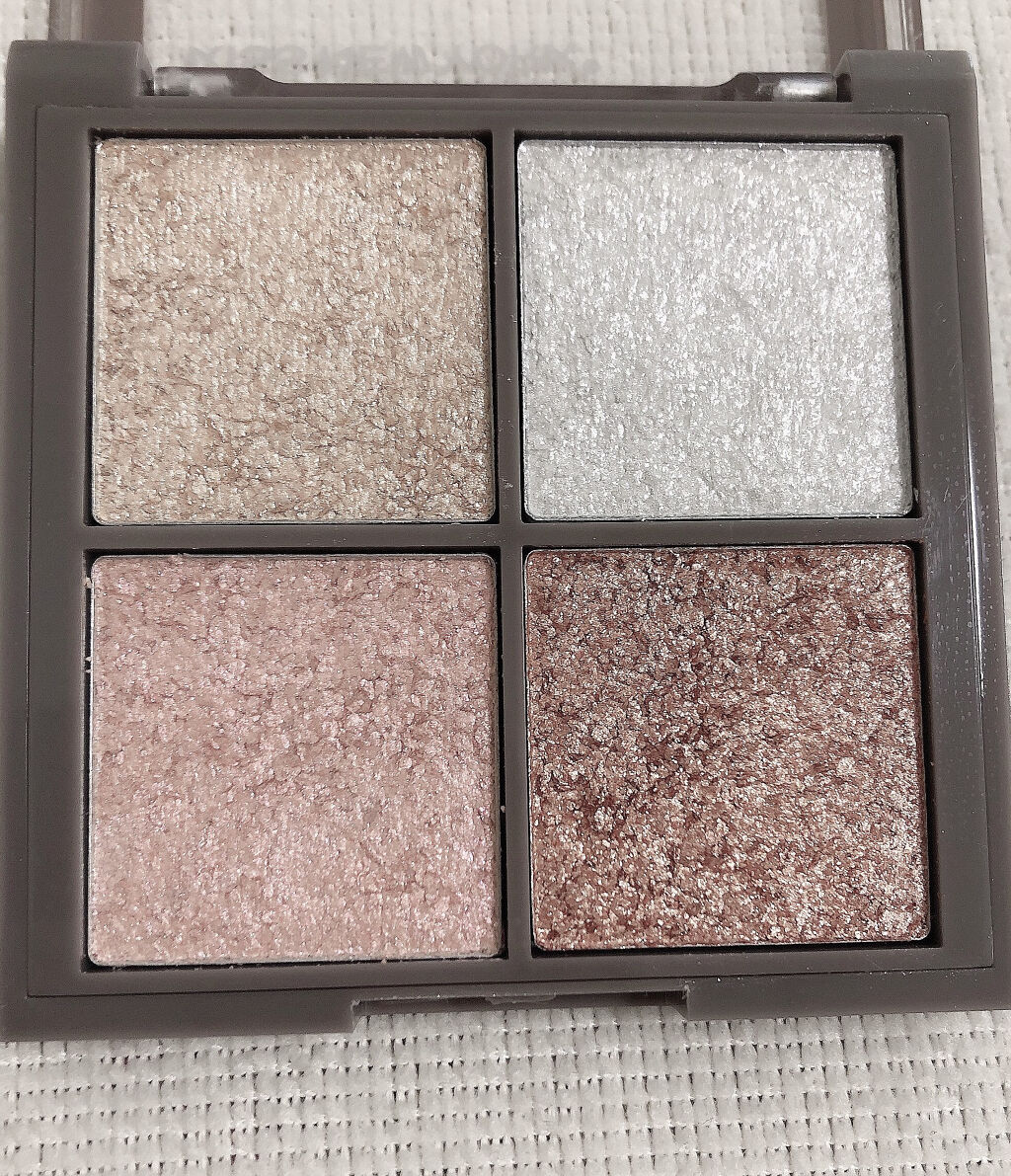 ディア マイ アイ/KISS NEW YORK/アイシャドウパレットを使ったクチコミ（2枚目）