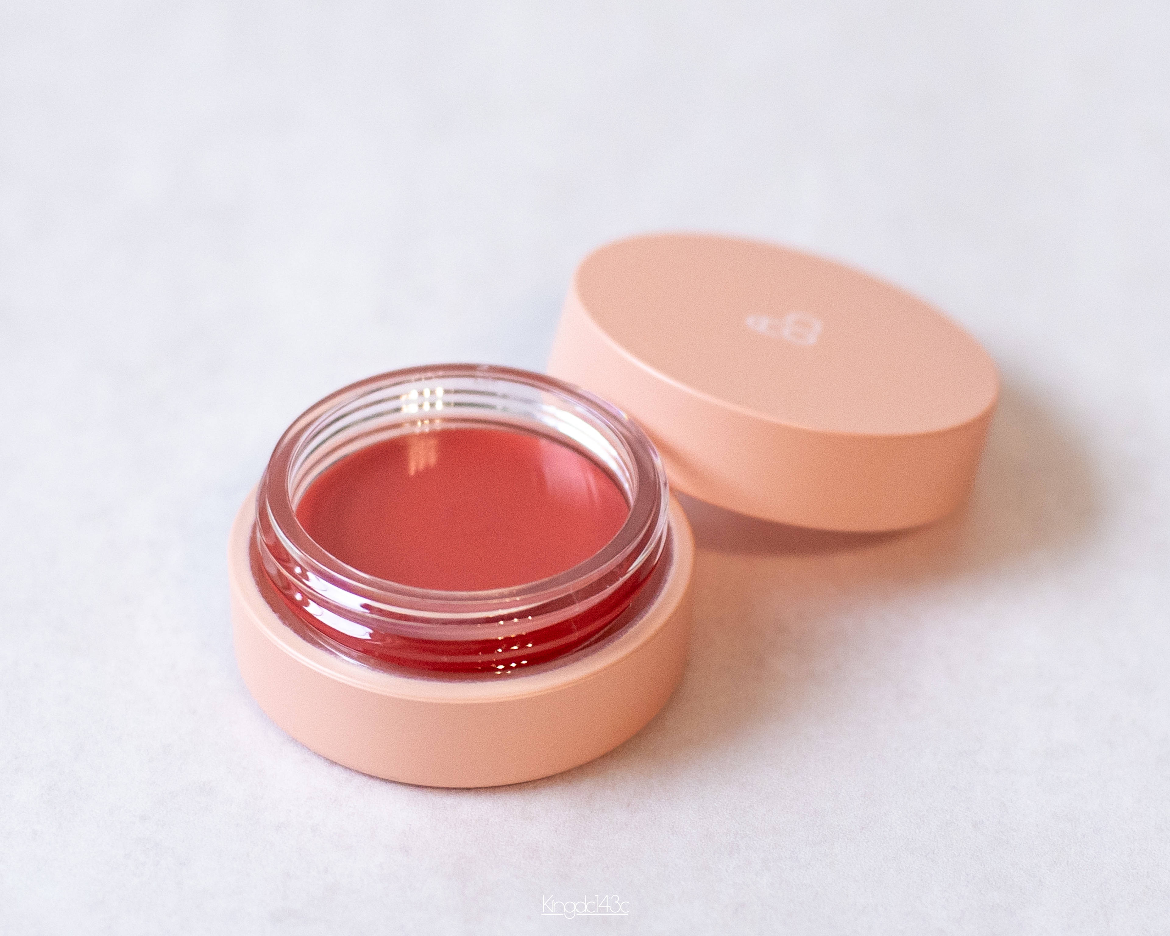 GLOWY TINT BALM/AOU/リップグロスを使ったクチコミ（3枚目）