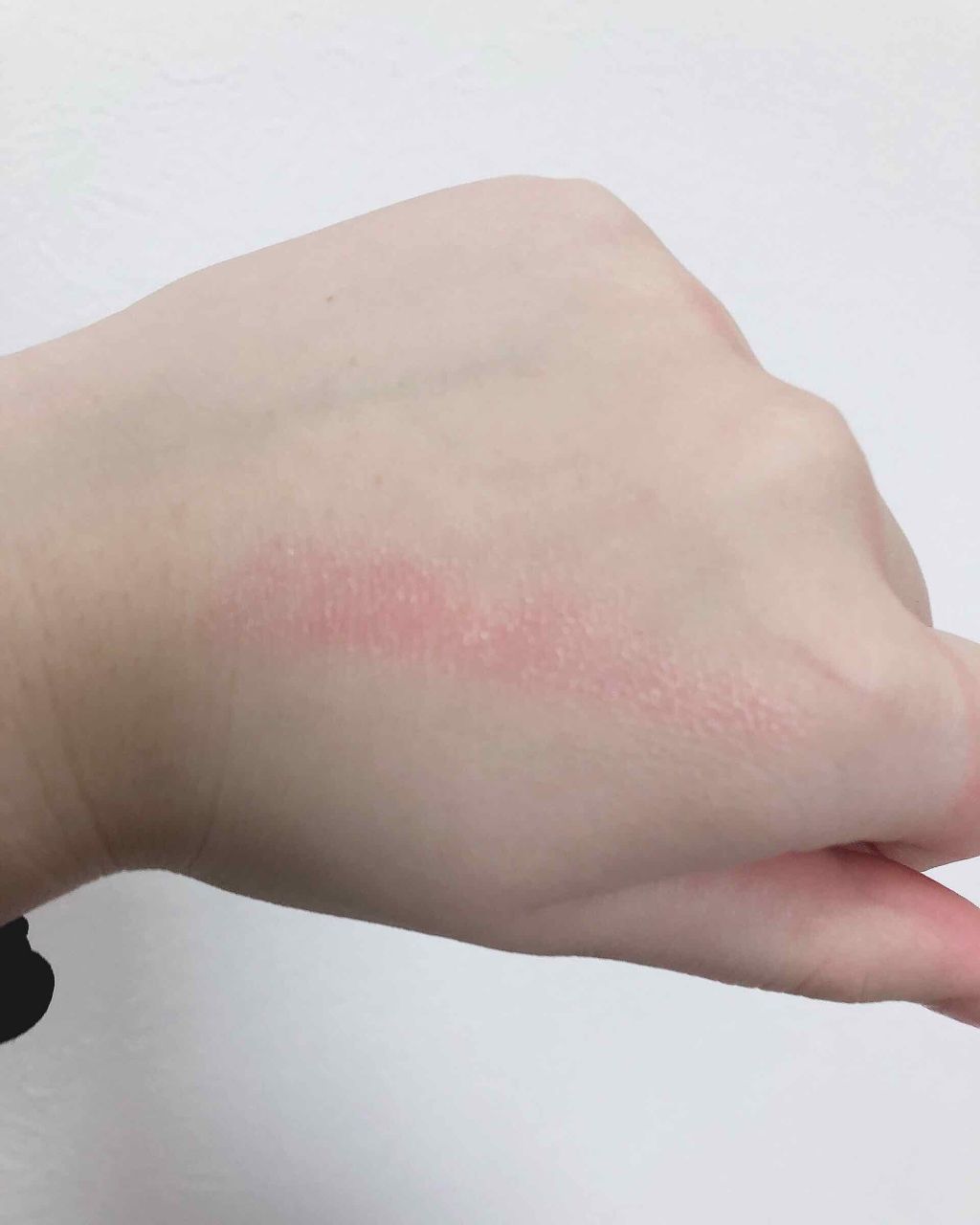 モイストピュアカラーリップ/ニベア/リップクリームを使ったクチコミ（2枚目）