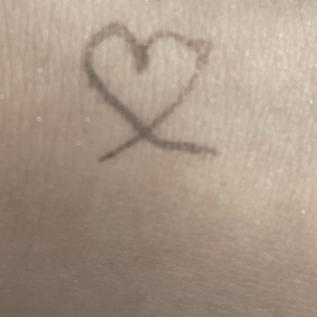 スキルレスライナー/LUMIURGLAS/リキッドアイライナーを使ったクチコミ（3枚目）