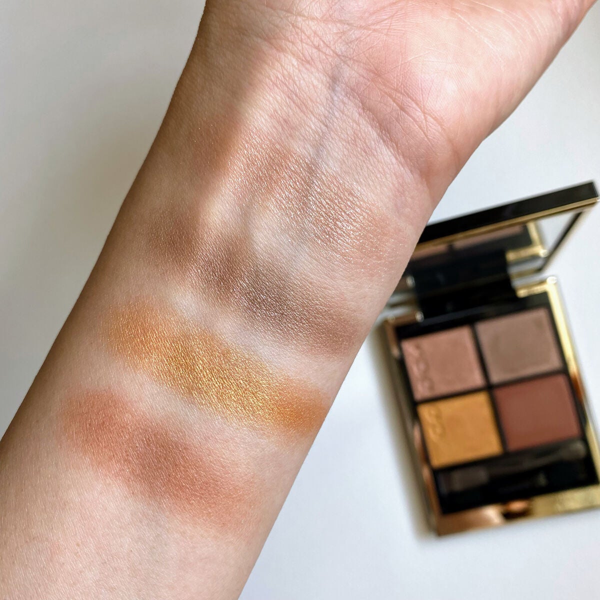 シグニチャー カラー アイズ/SUQQU/アイシャドウパレットを使ったクチコミ(3枚目)