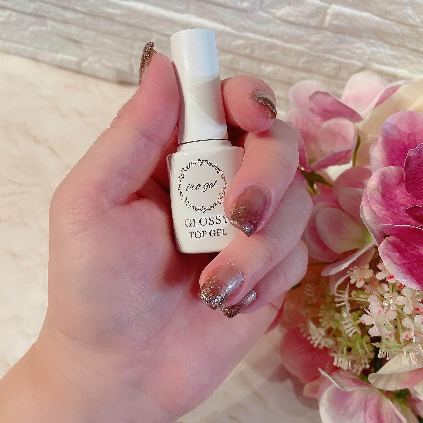 グロッシーノンワイプトップジェル/NAILTOWN/ジェルネイルを使ったクチコミ（3枚目）