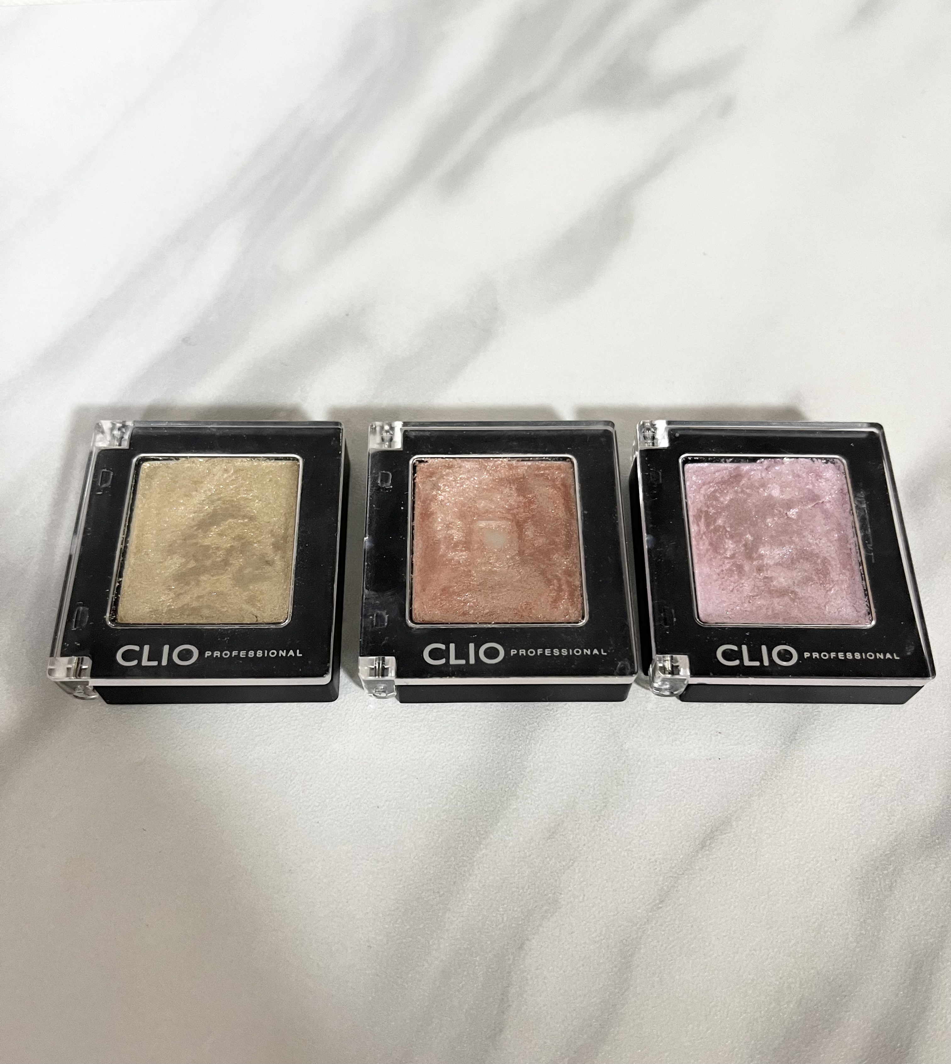 プロ シングル シャドウ/CLIO/単色アイシャドウを使ったクチコミ（2枚目）