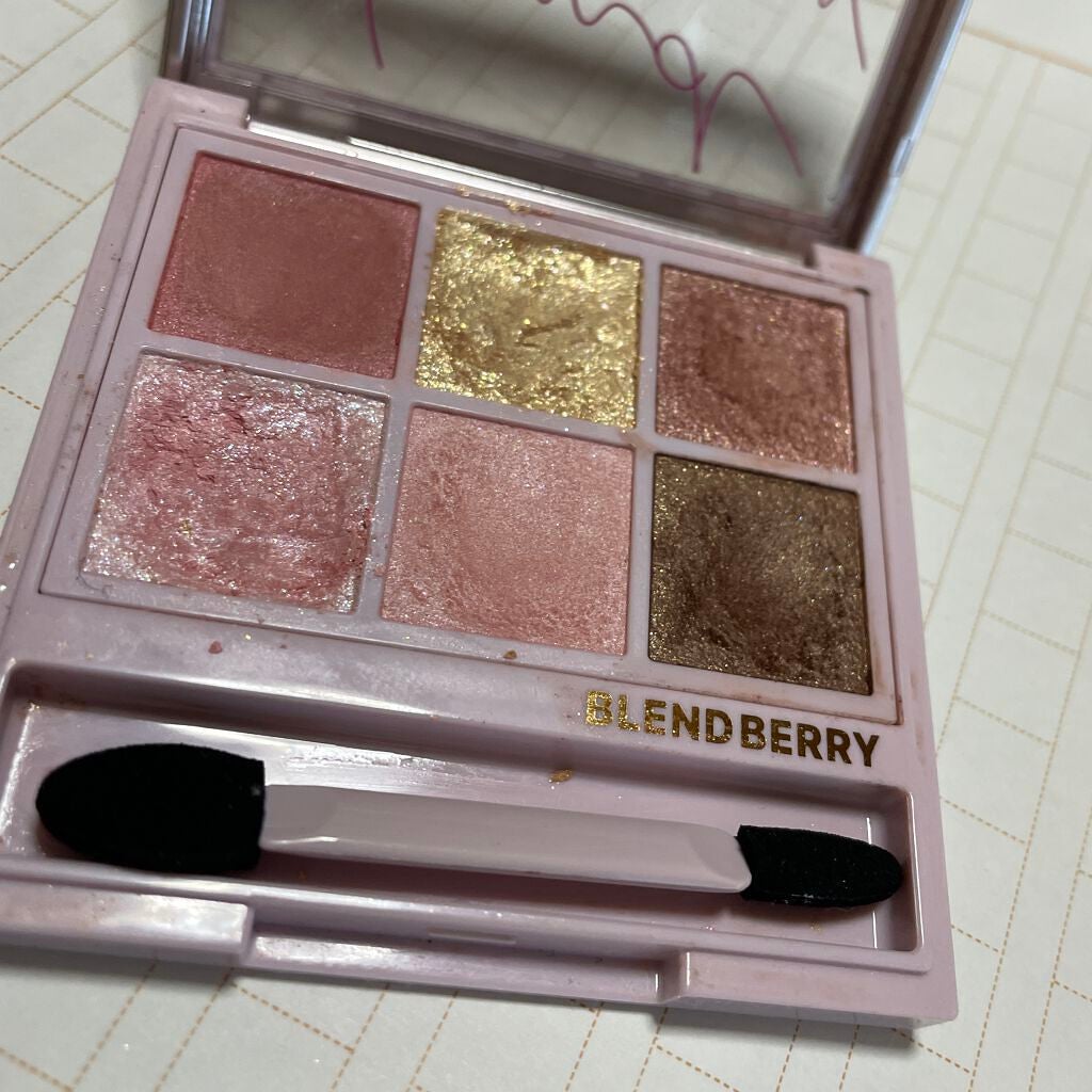 オーラクリエイション/BLEND BERRY/アイシャドウパレットを使ったクチコミ(1枚目)