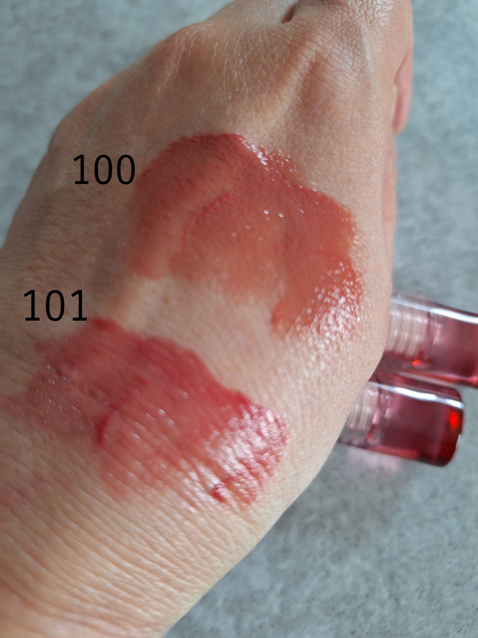 クリスタル グラム ティント 100 ピュアピーチ(PURE PEACH)(日本限定)/CLIO/リップティントを使ったクチコミ（2枚目）