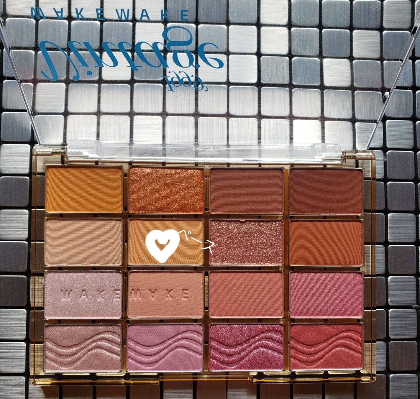 スキルレスライナー/LUMIURGLAS/リキッドアイライナーを使ったクチコミ(2枚目)