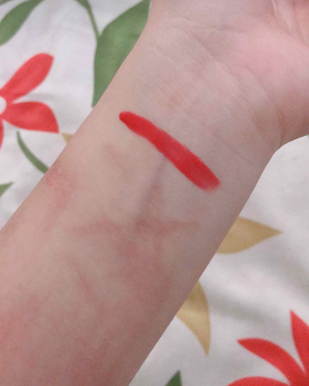 STリップグロス/crayontouch-me/リップグロスを使ったクチコミ（2枚目）