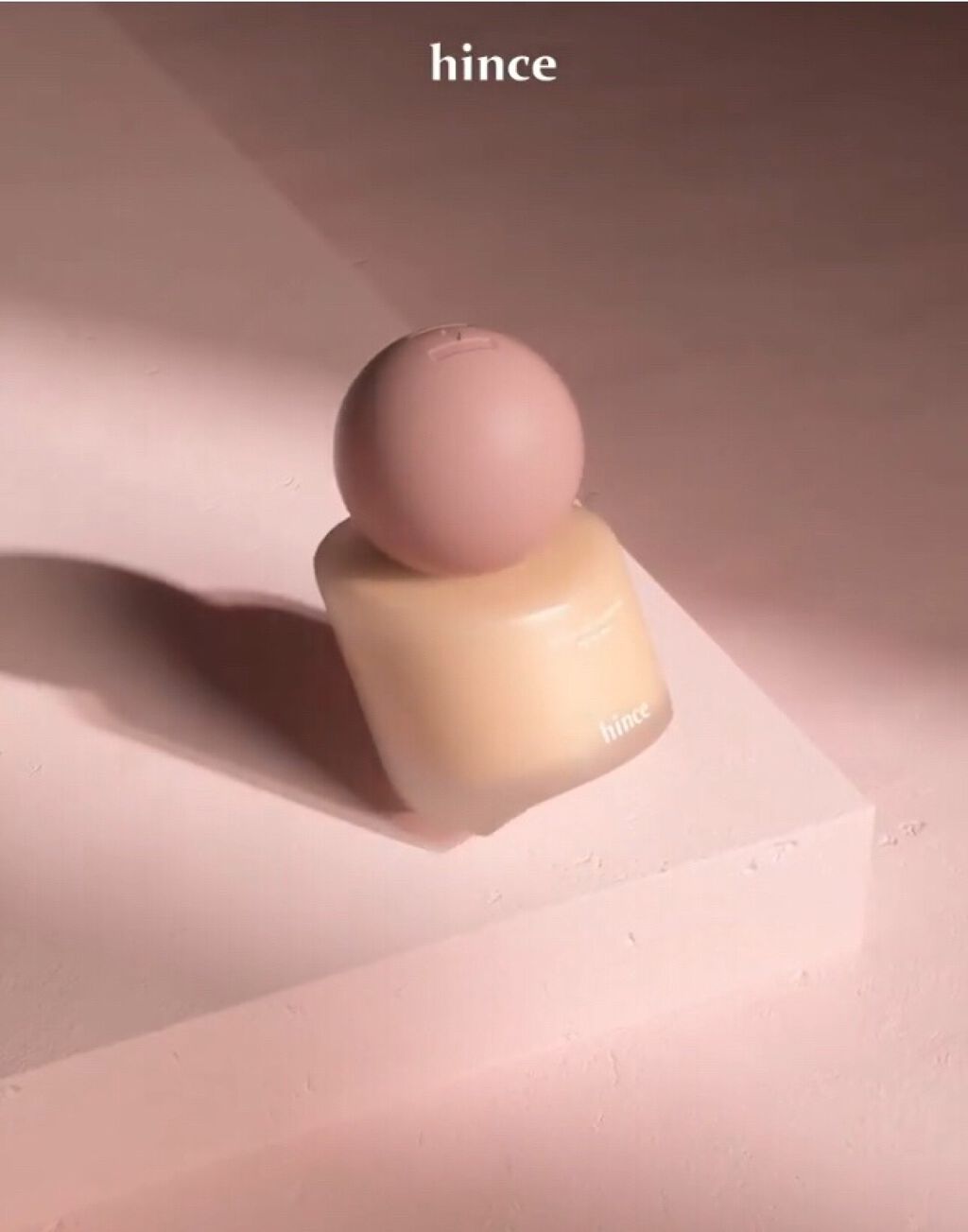 hince セカンドスキンファンデーションのクチコミ「




こんにちはらんです今日はKPOPアイドルが愛用しているコスメを紹介します！




.....」（3枚目）