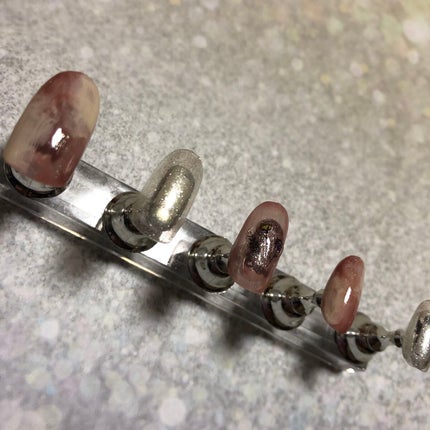 カラフルネイルズ/キャンメイク/マニキュアを使ったクチコミ(2枚目)