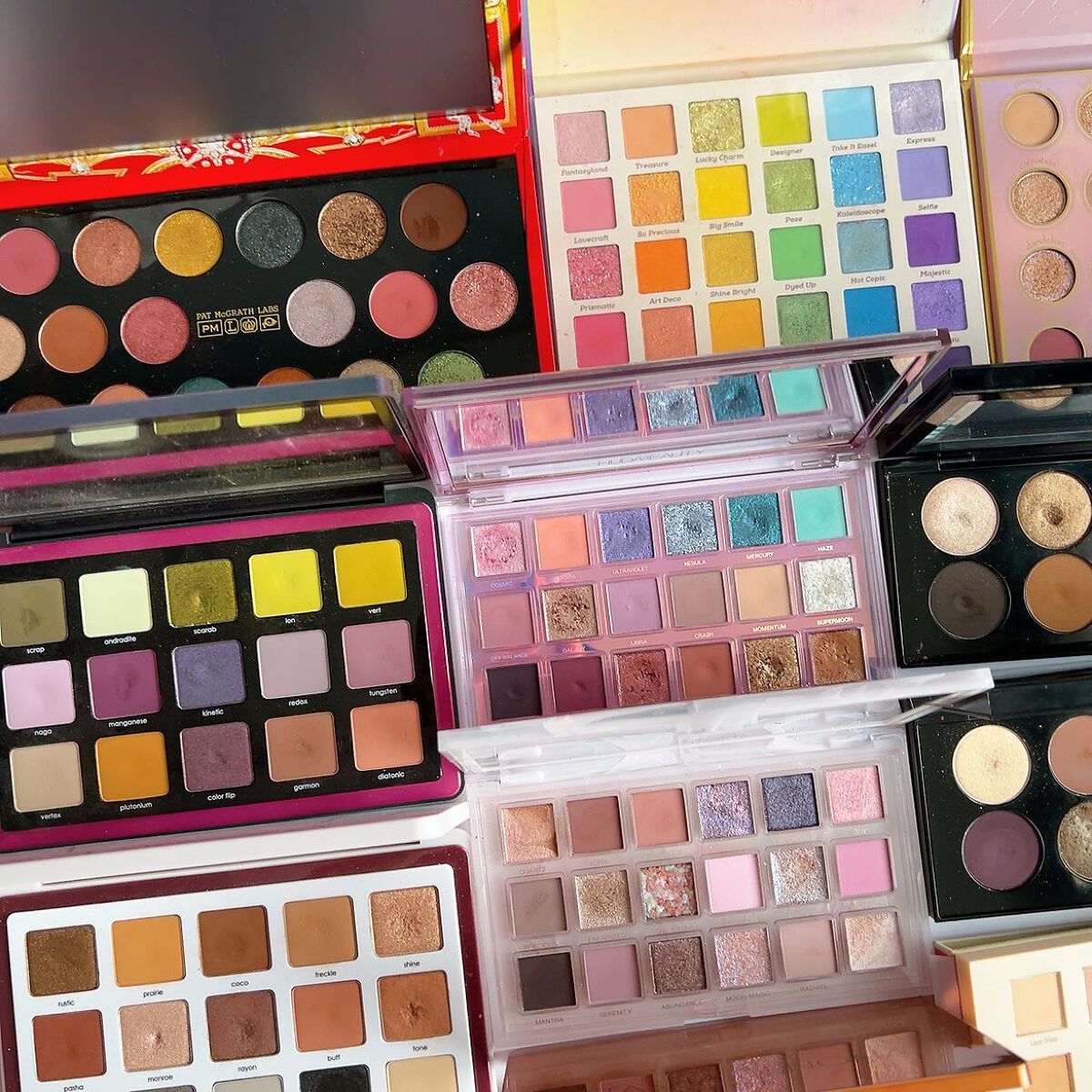 MERCURY RETROGRADE/Huda Beauty/アイシャドウパレットを使ったクチコミ（2枚目）