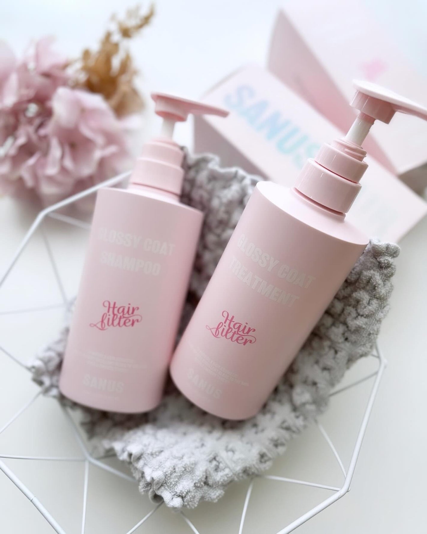 GLOSSY COAT SHAMPOO / TREATMENT/SANUS HAIR FILTER/市販シャンプーを使ったクチコミ(1枚目)