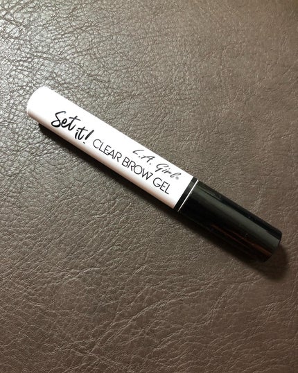 クリアブロウジェル /L.A. Girl/その他アイブロウを使ったクチコミ(2枚目)
