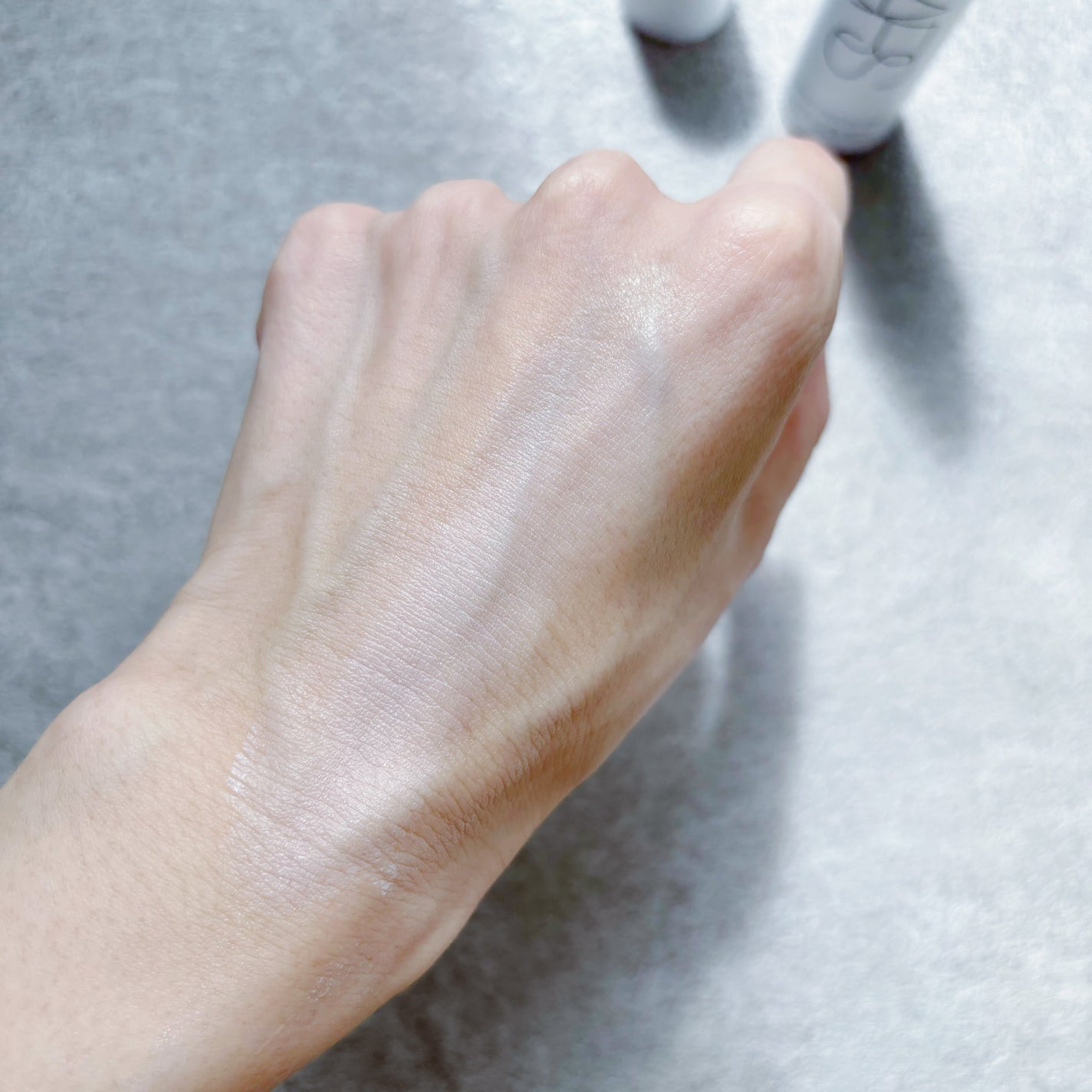 ライトリフレクティング トーンアップヴェール/NARS/化粧下地を使ったクチコミ(4枚目)