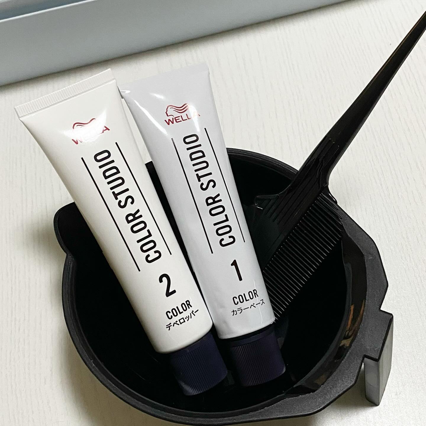 ウエラ カラースタジオ クリームタイプヘアカラー/ウエラ/ヘアカラーを使ったクチコミ（2枚目）