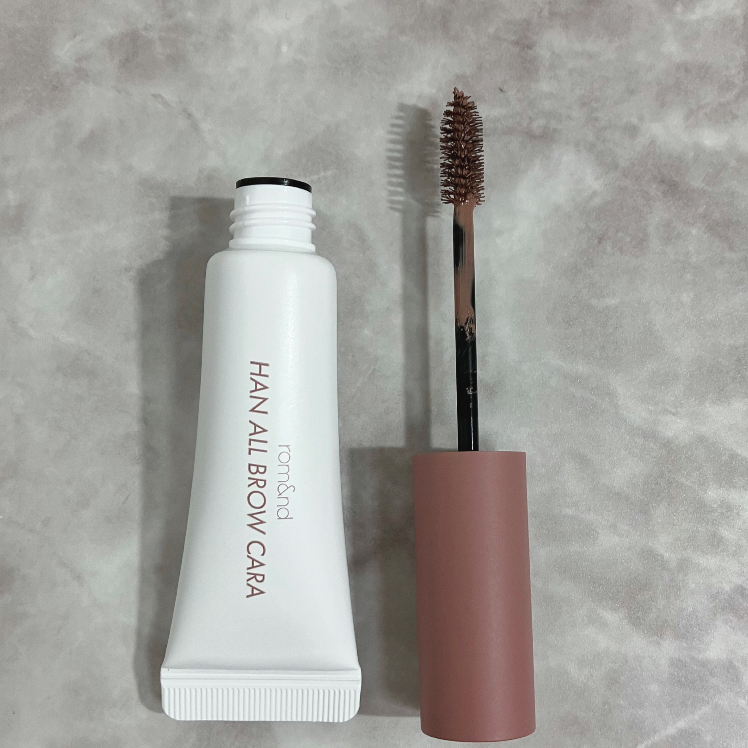 ハンオールブロウカラ/rom&nd/眉マスカラを使ったクチコミ（3枚目）